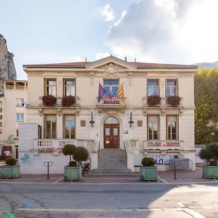 1er étage * Castellane